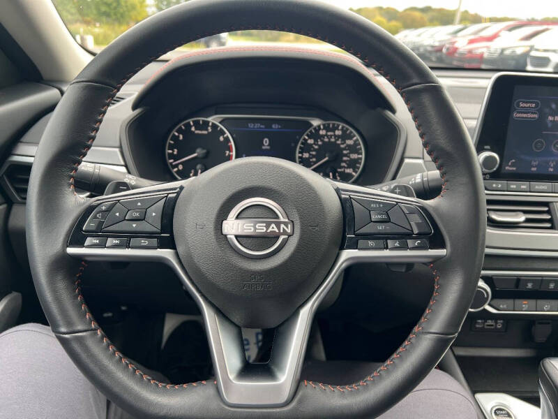 2023 Nissan Altima 2.5 SR