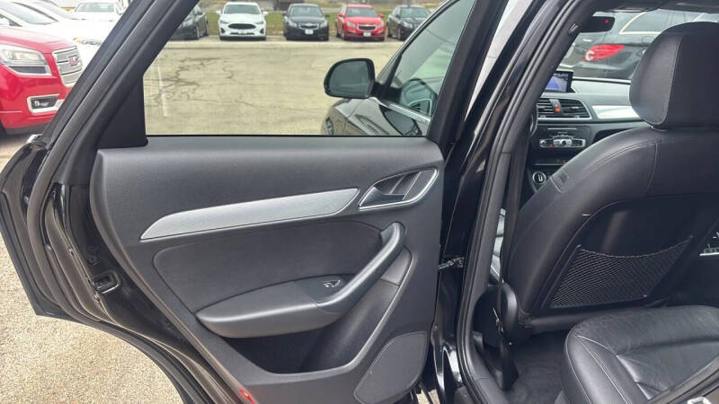 2016 Audi Q3 2.0T quattro Premium Plus