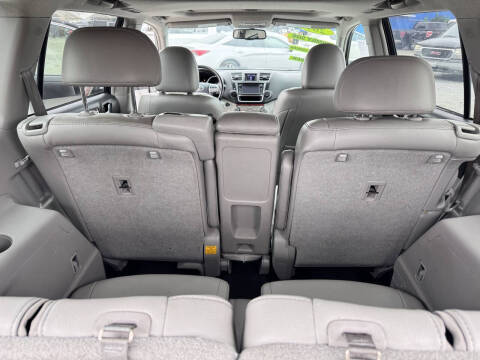 2013 Toyota Highlander Limited