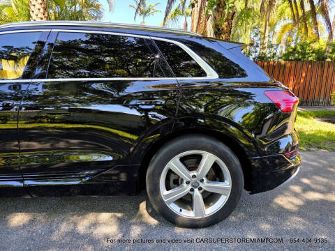 2019 Audi e-tron quattro Premium Plus