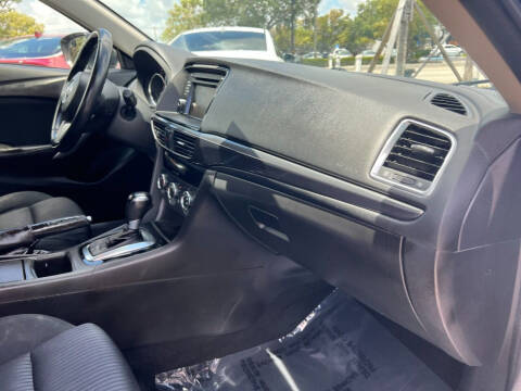 2015 Mazda MAZDA6 i Sport