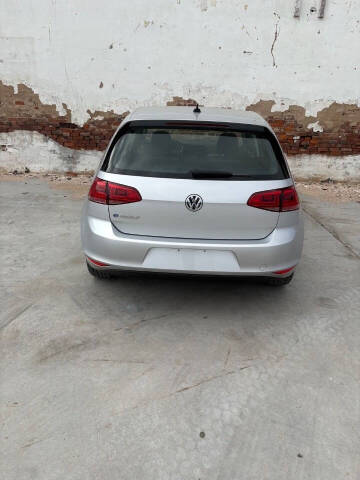 2016 Volkswagen e-Golf SE