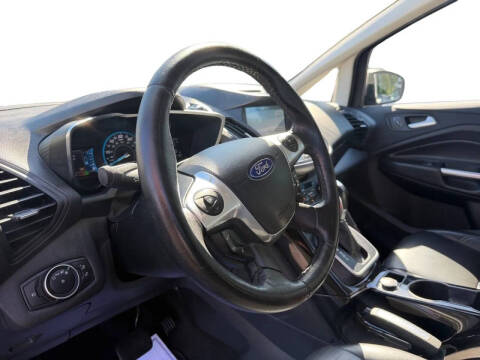 2017 Ford C-MAX Hybrid Titanium