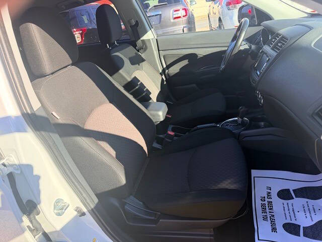 2017 Mitsubishi Outlander Sport ES