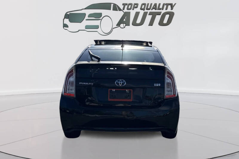 2010 Toyota Prius III