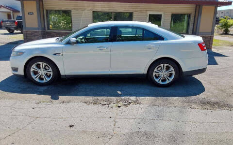 2014 Ford Taurus SEL