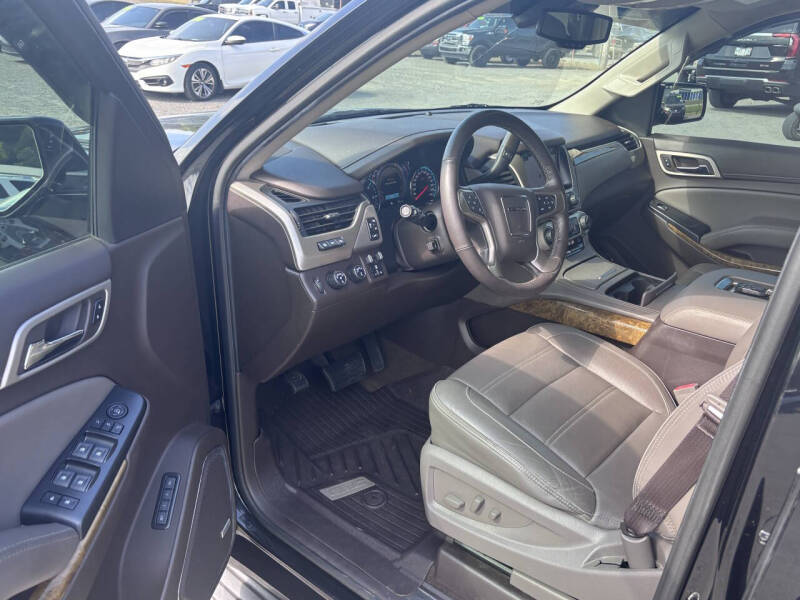 2017 GMC Yukon Denali