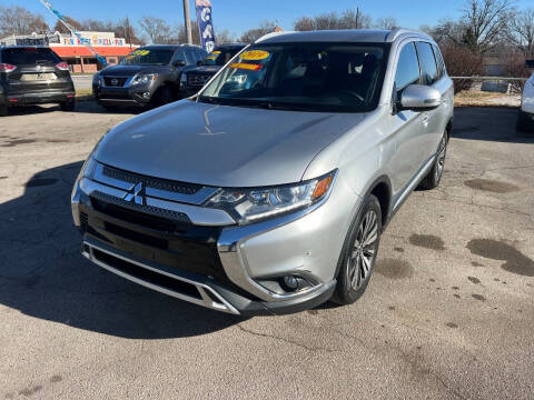 2019 Mitsubishi Outlander for sale at JJ's Auto Sales in Independence MO