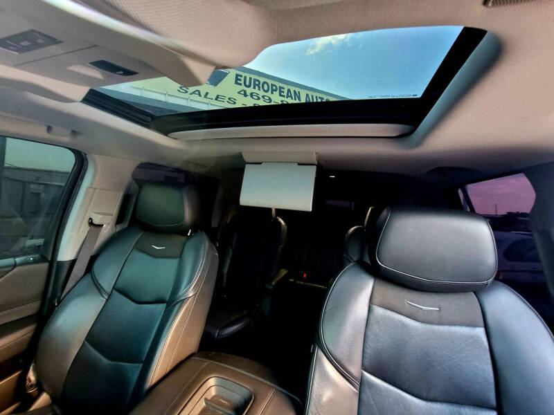 2017 Cadillac Escalade Premium Luxury