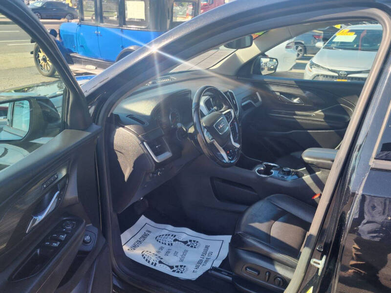 2021 GMC Terrain SLT