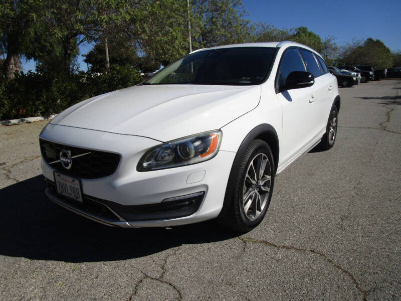 2015 Volvo V60 Cross Country T5 Platinum