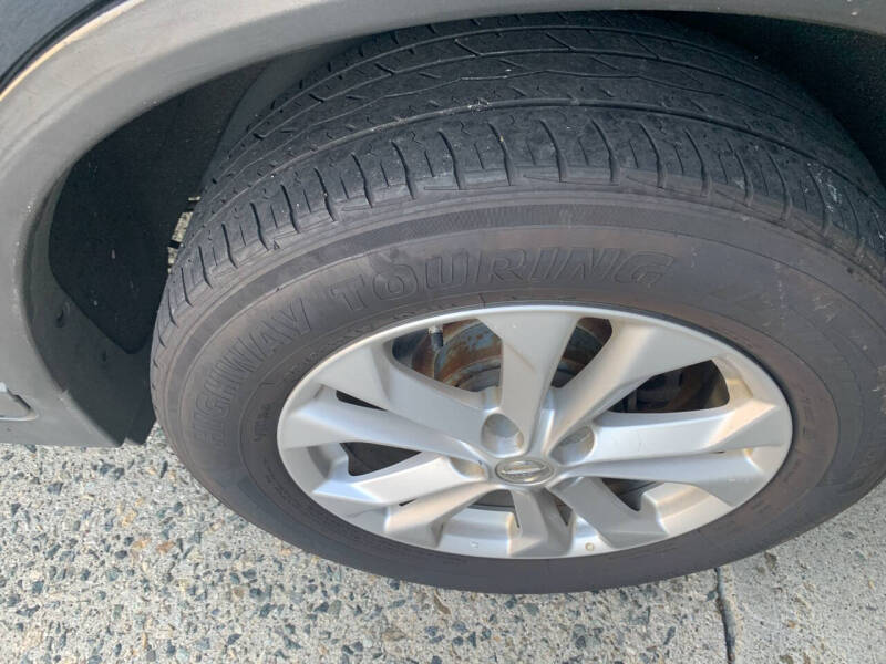 2015 Nissan Rogue SV