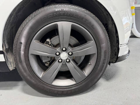 2020 Land Rover Range Rover Velar P250 R-Dynamic S