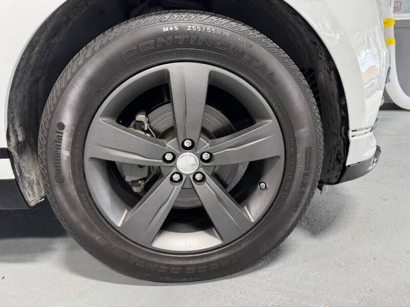 2020 Land Rover Range Rover Velar P250 R-Dynamic S