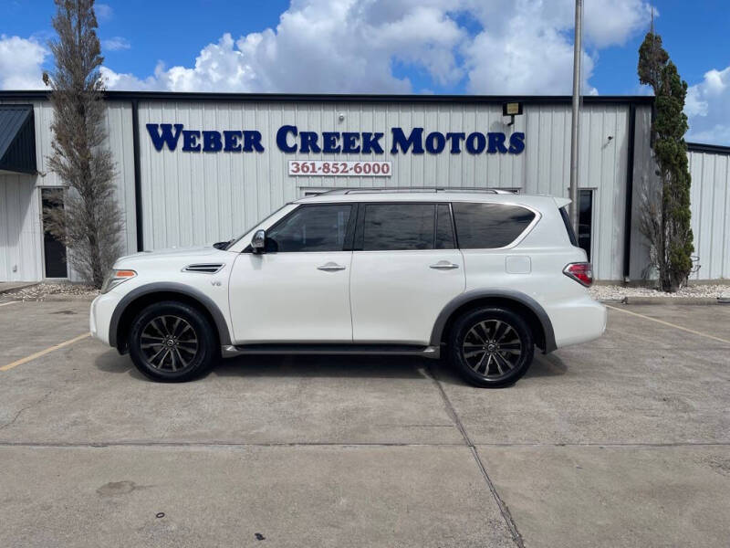 2017 Nissan Armada Platinum's photo