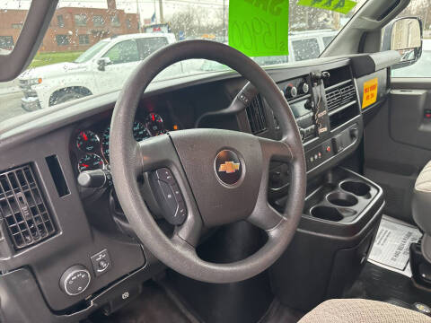 2019 Chevrolet Express 2500
