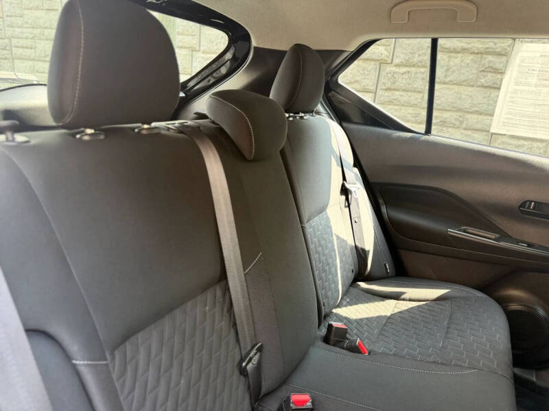 2021 Nissan Kicks S