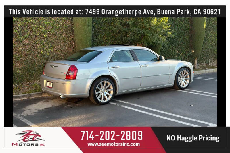 2006 Chrysler 300 SRT-8