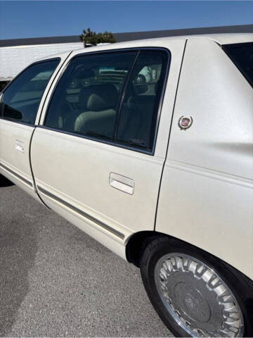 1998 Cadillac DeVille D'elegance