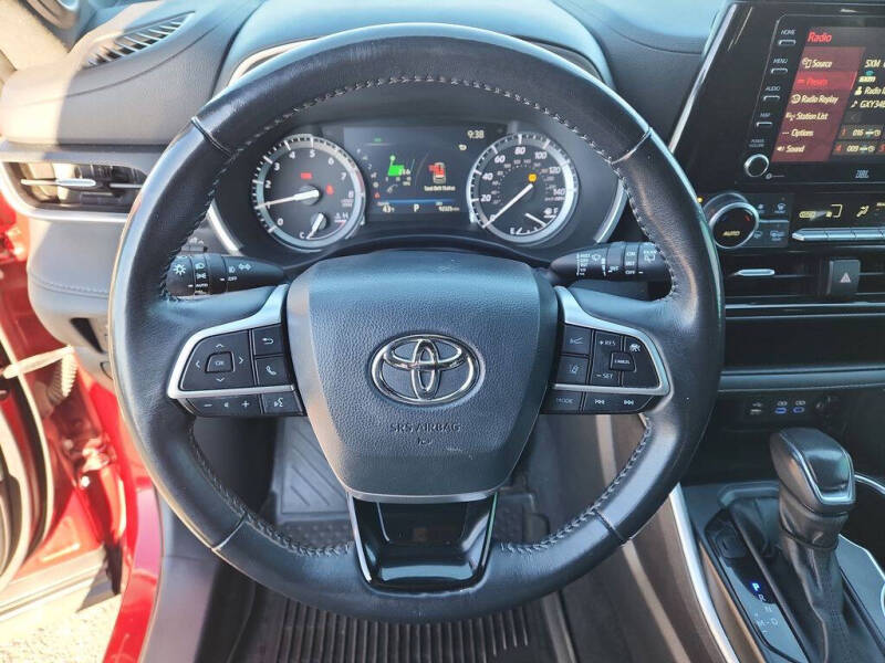 2022 Toyota Highlander XSE