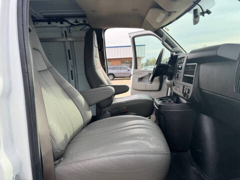 2019 Chevrolet Express 2500
