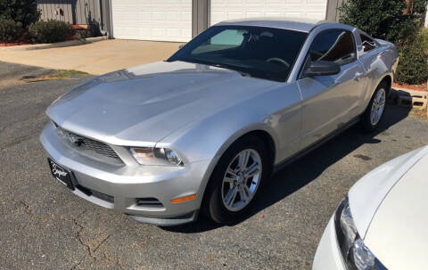 2011 Ford Mustang for sale at Super Advantage Auto Sales in Gladewater TX