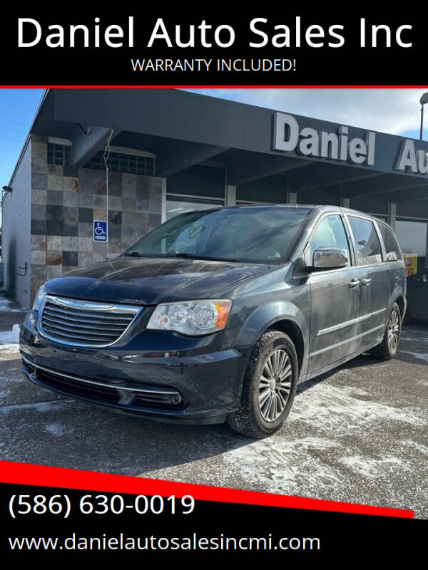 2014 Chrysler Town and Country for sale at Daniel Auto Sales Inc in Clinton Township MI