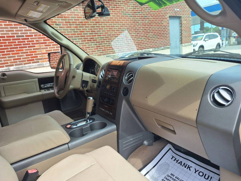 2006 Lincoln Mark LT