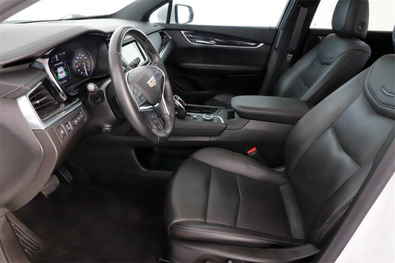 2022 Cadillac XT5 Premium Luxury