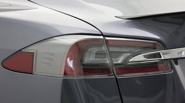 2020 Tesla Model S Performance