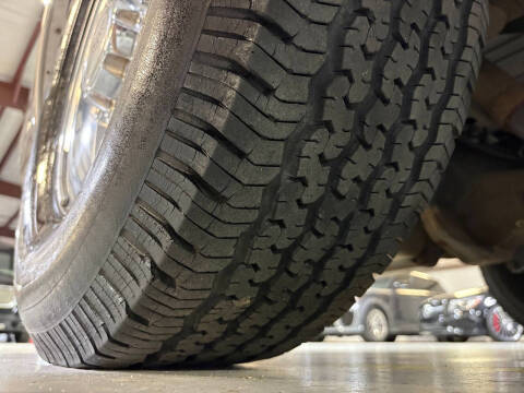 2004 Ford Excursion Eddie Bauer