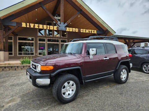 2007 Toyota FJ Cruiser for sale at RIVERSIDE AUTO CENTER in Bonners Ferry ID