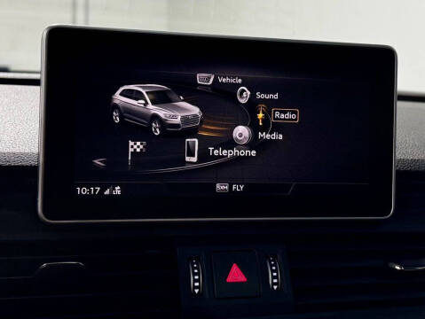 2020 Audi Q5 quattro Premium Plus 45 TFSI