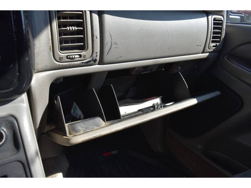 2003 GMC Yukon Denali