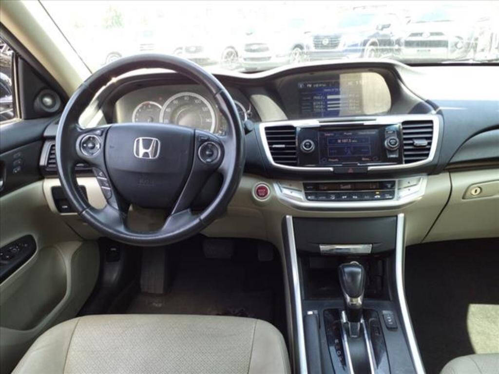 2013 Honda Accord for sale at MOORE BROTHERS in Oxford, MS