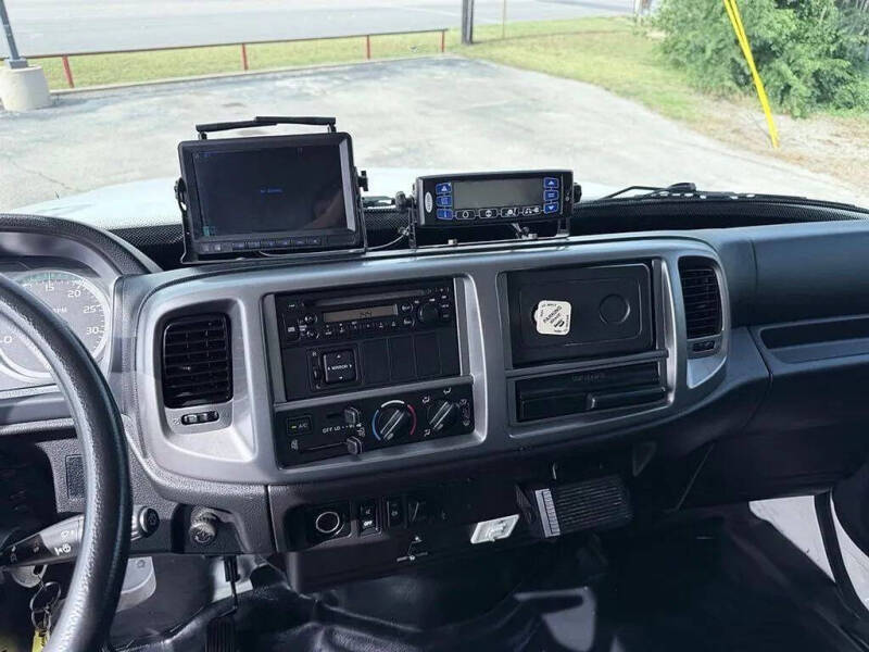 2012 Hino 338