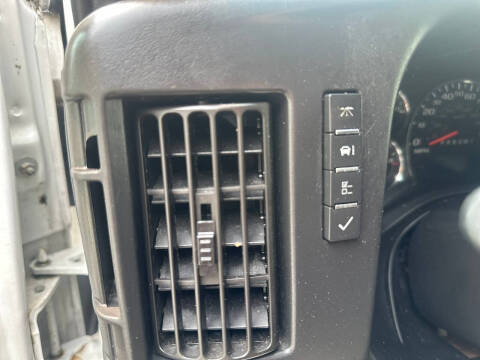 2015 GMC Savana 2500