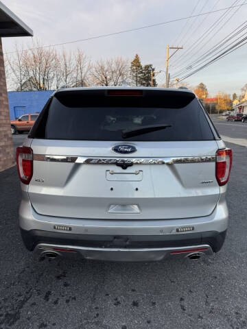 2017 Ford Explorer XLT