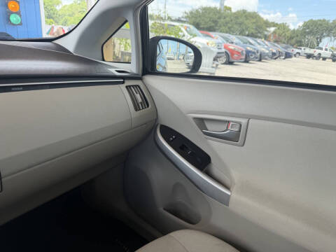 2015 Toyota Prius Three