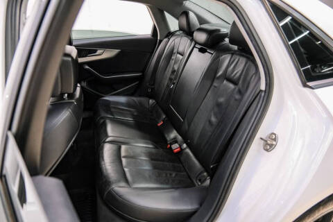 2017 Audi A4 2.0T quattro Premium