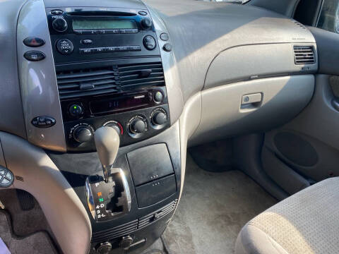 2010 Toyota Sienna