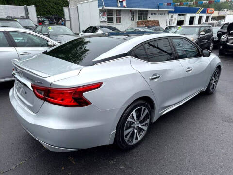 2016 Nissan Maxima Platinum