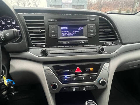 2017 Hyundai Elantra