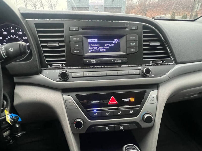 2017 Hyundai Elantra