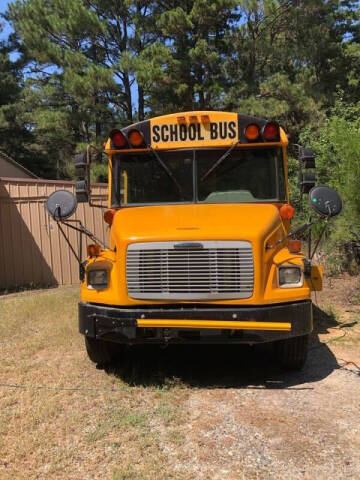 2005 Freightliner FS 65 School Bus