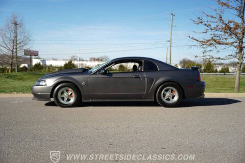 2004 Ford Mustang GT Deluxe