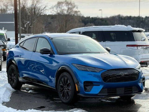 2025 Ford Mustang Mach-E Premium