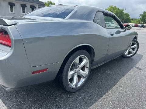 2012 Dodge Challenger SXT