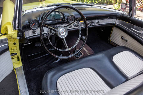 1956 Ford Thunderbird