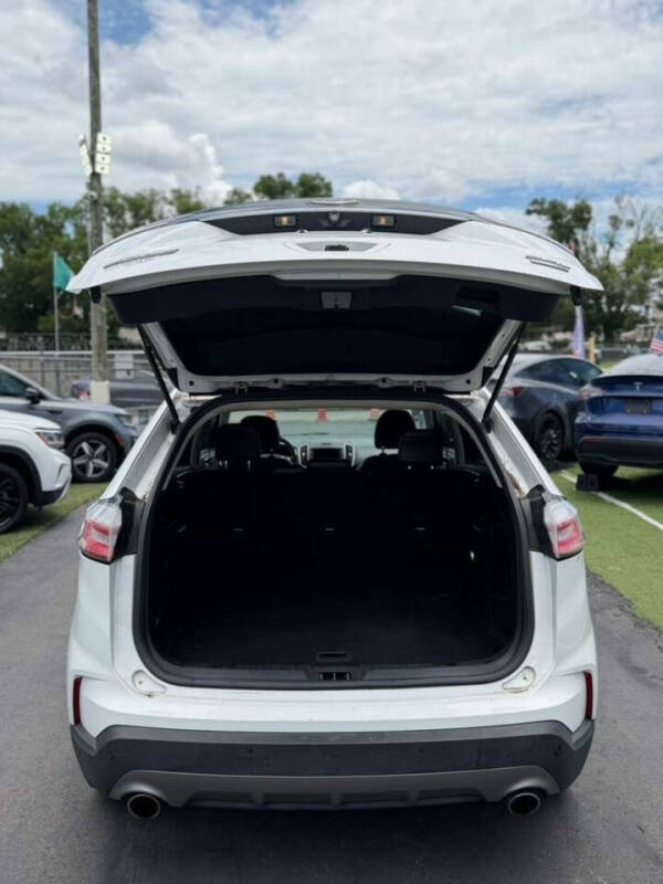 2019 Ford Edge SEL